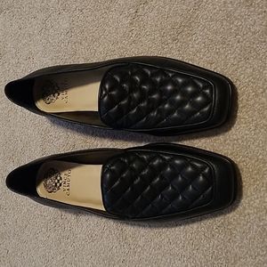 NWT Vince Camuto quilted loafer